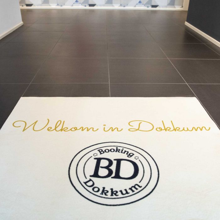Schmutzfangmatte mit individuellem Logo "Booking Dokkum", Werbeartikel bei Signalshop.de, ideal als Giveaway.