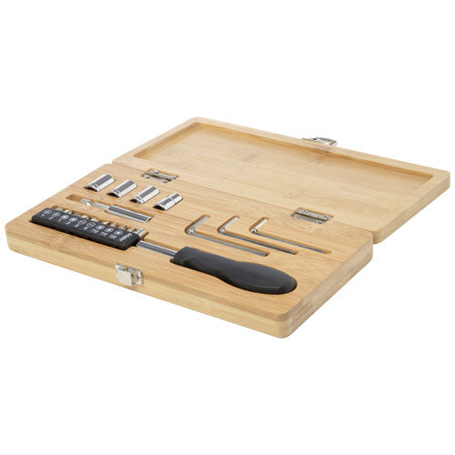 Rivet 19-teiliges Werkzeugset aus Bambus mit Schraubenziehern und Inbusschlüsseln, individualisierbar bei Signalshop.de. Nachhaltige Werbeartikel, Werbegeschenke, Werbemittel, Giveaway.