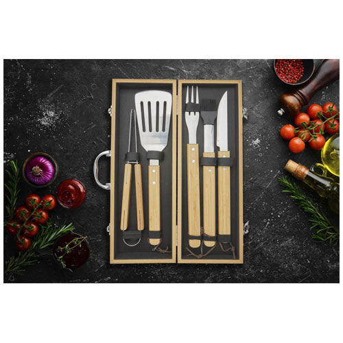 Churras 5-teiliges Grillset aus Bambus, bestehend aus Wender, Zange, Gabel, individuell gestaltbar.