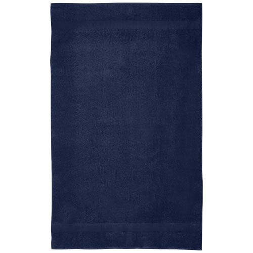 Dunkelblaues Evelyn Baumwollhandtuch 100x180 cm, 450 g/m², nachhaltig, individuell bedruckbar.