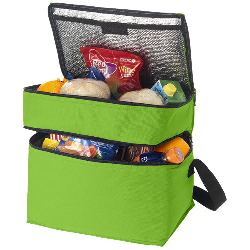 Grüne Oslo Kühltasche 13L aus Stoff, individuell bedruckbar, gefüllt mit Lebensmitteln, Signalshop.de Werbeartikel.