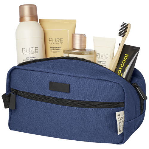 Joey Kosmetiktasche aus recyceltem Canvas, blau, mit Pflegeprodukten, individuell bedruckbar, bei Signalshop.de.