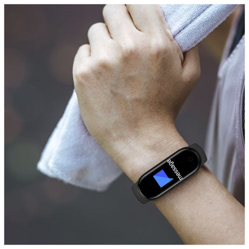 Prixton AT410 Smartband am Handgelenk, individuell gestaltbar, von Signalshop.de, ideal für Fitness und Sport.