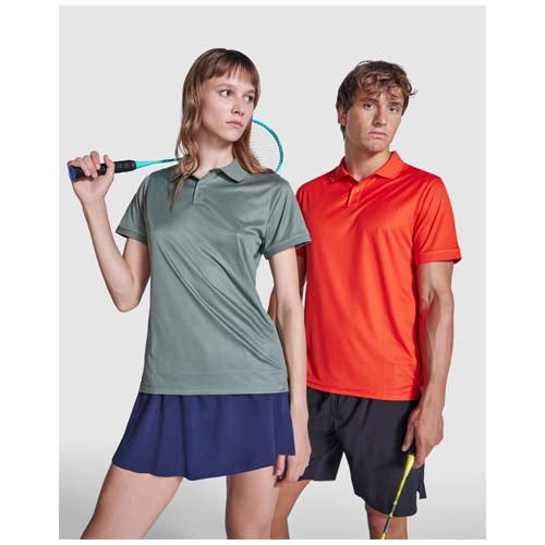 Herren Tormo Poloshirt in Rot, individuell mit Logo bedruckbar, erhältlich auf Signalshop.de. Werbeartikel, Werbegeschenke, Werbemittel, Giveaway.