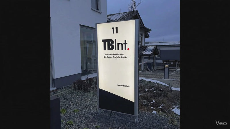 video werbepylon gerade beleuchtet außen