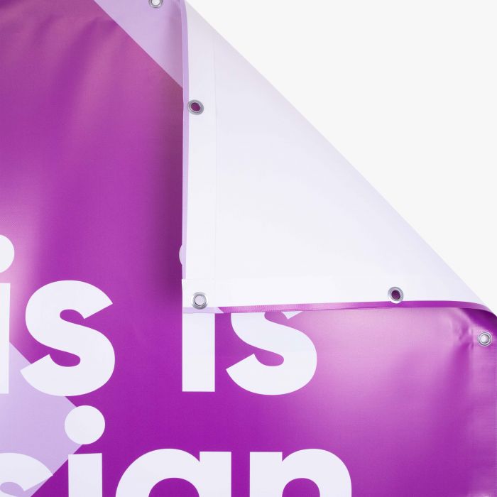 Lila Werbebanner aus Vinyl, individuell bedruckbar mit Logo, von Signalshop.de; Werbeartikel, Giveaway.
