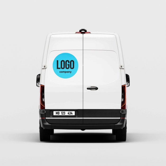 Weißer Autoaufkleber mit rundem Logo auf Van, individuell gestaltbar, Signalshop.de Werbeartikel Giveaway.
