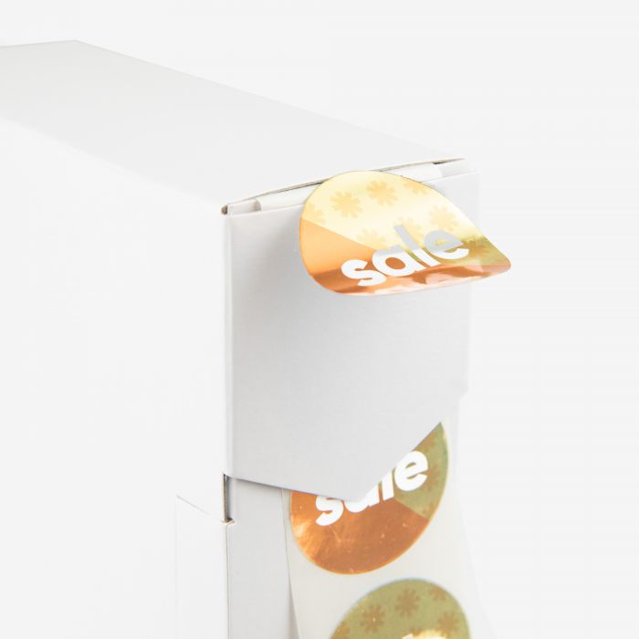 Gestanzte Etiketten aus Signalshop.de, goldene Farbe, individuell mit Logo bedruckt, Werbeartikel.