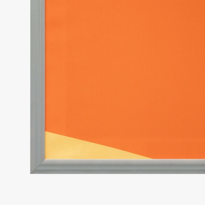 Outdoor-Rahmen in Orange mit Aluminiumrahmen, ideal für Werbegeschenke von Signalshop.de, individuell gestaltbar.