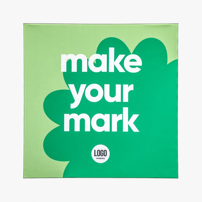 Outdoor-Textilrahmen grün mit "make your mark" und Logo, individuell gestaltbar, Werbeartikel von Signalshop.de.