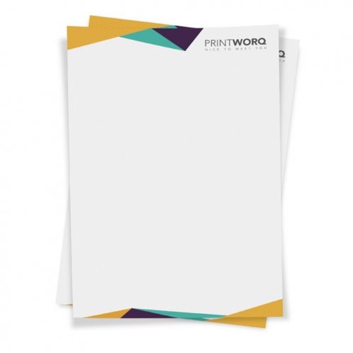 Weißes Briefpapier mit farbigem Rand, individuell bedruckbar mit Logo, ideal als Werbeartikel bei Signalshop.de.