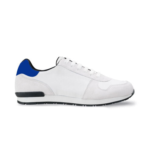 NEWFLASH Sneaker personalisieren – Stilvoller Markenschuh mit Logo