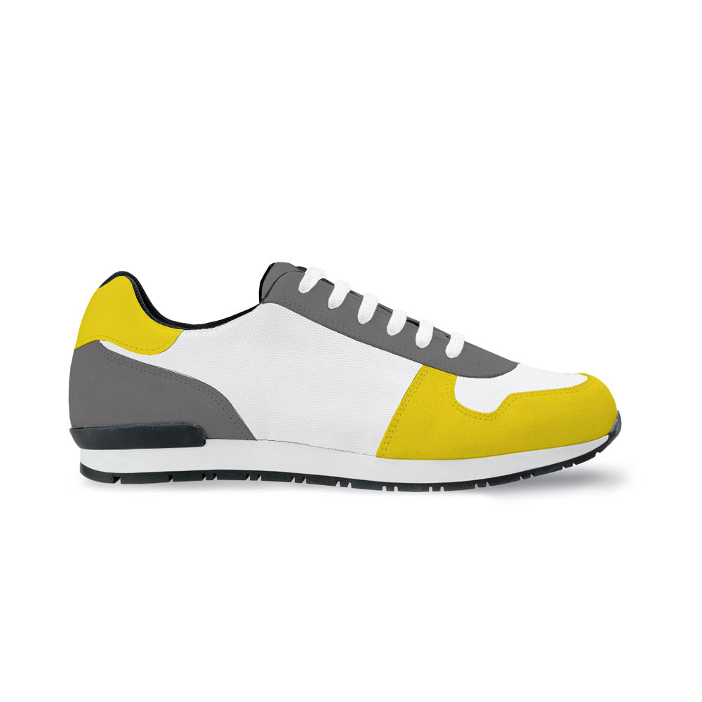 NEWFLASH Sneaker personalisieren – Stilvoller Markenschuh mit Logo