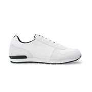 NEWFLASH Sneaker personalisieren – Stilvoller Markenschuh mit Logo