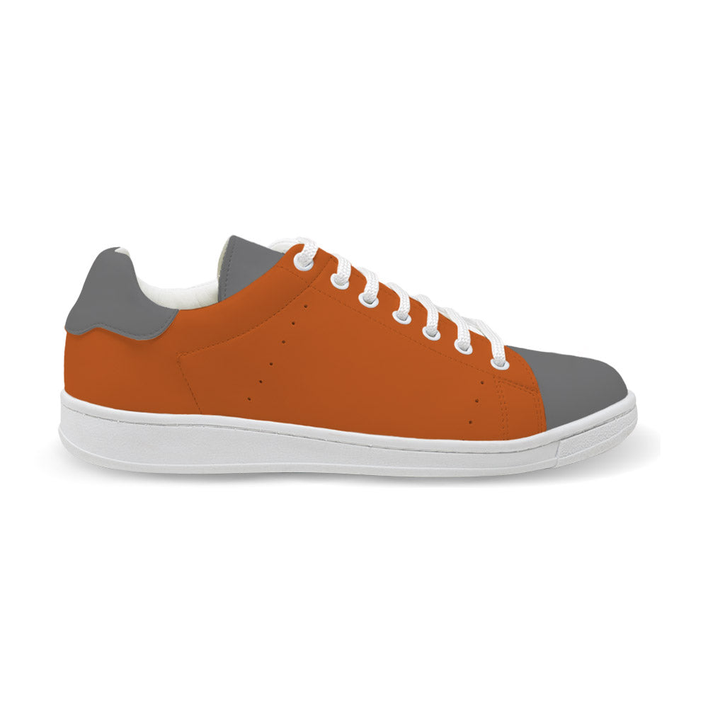 TENNIS Sneaker personalisieren – Zeitloser Markenschuh mit Logo