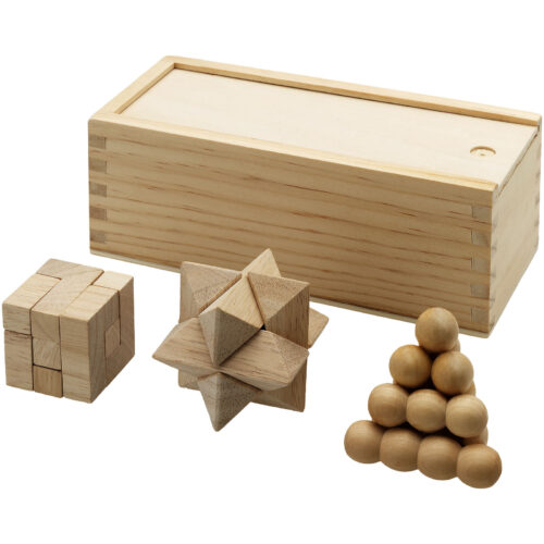 Holzpuzzle-Set mit Kasten, Würfel, Stern und Kugelpyramide.