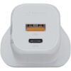 Weißes Xtorm-Wandladegerät mit USB-A- und USB-C-Anschlüssen, gekennzeichnet mit 18 W bzw. 35 W.