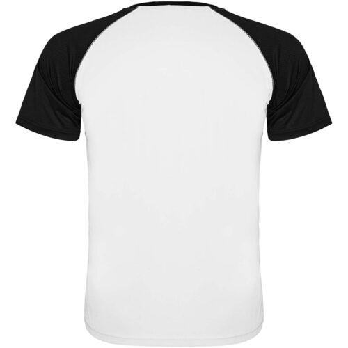 Rückansicht eines Kurzarmshirts mit schwarzen Ärmeln und weißem Körper.